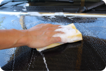 最終チェック・室内清掃・手洗い洗車